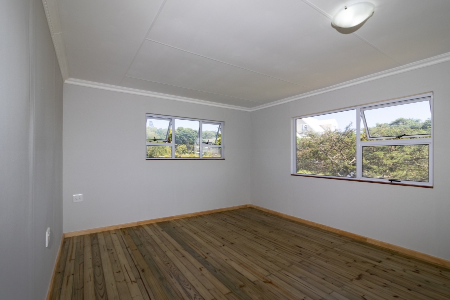 3 Bedroom Property for Sale in Kleinemonde Eastern Cape